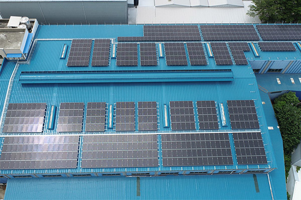 Sistema solar 700K para techo de fábrica en China